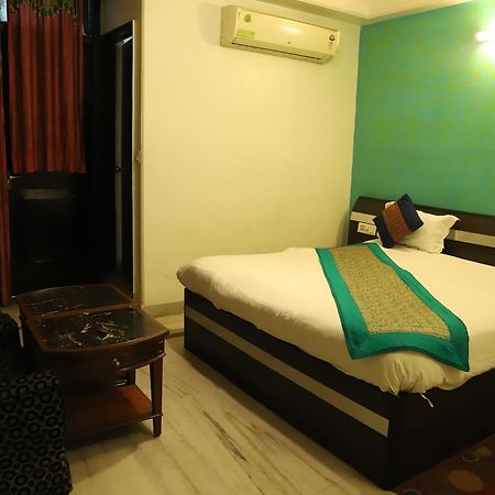 Airport Hotel Aerocity Inn Nueva Delhi Exterior foto