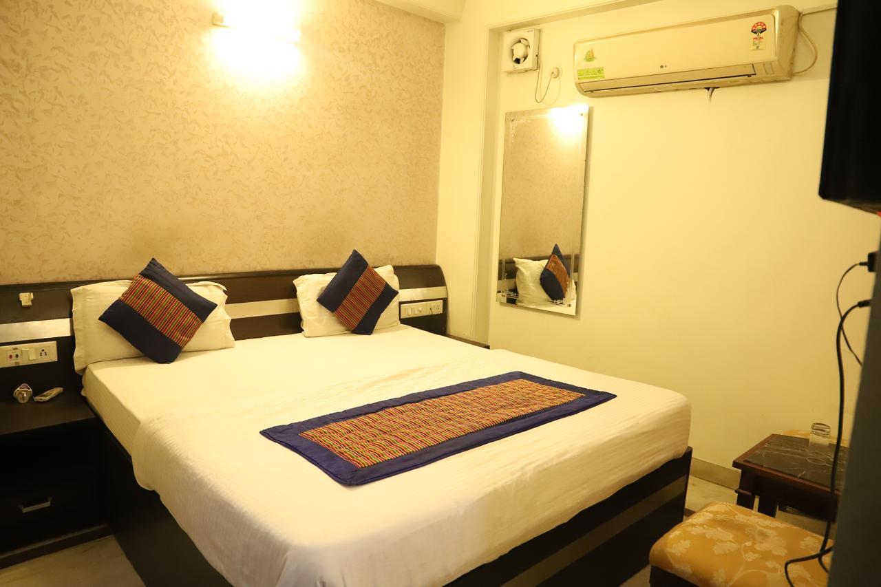 Airport Hotel Aerocity Inn Nueva Delhi Exterior foto